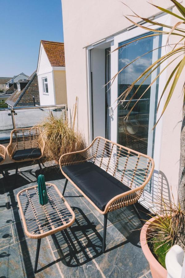 Pentire Point - Fully Equipped Eco Escape Apartment Crantock Bagian luar foto