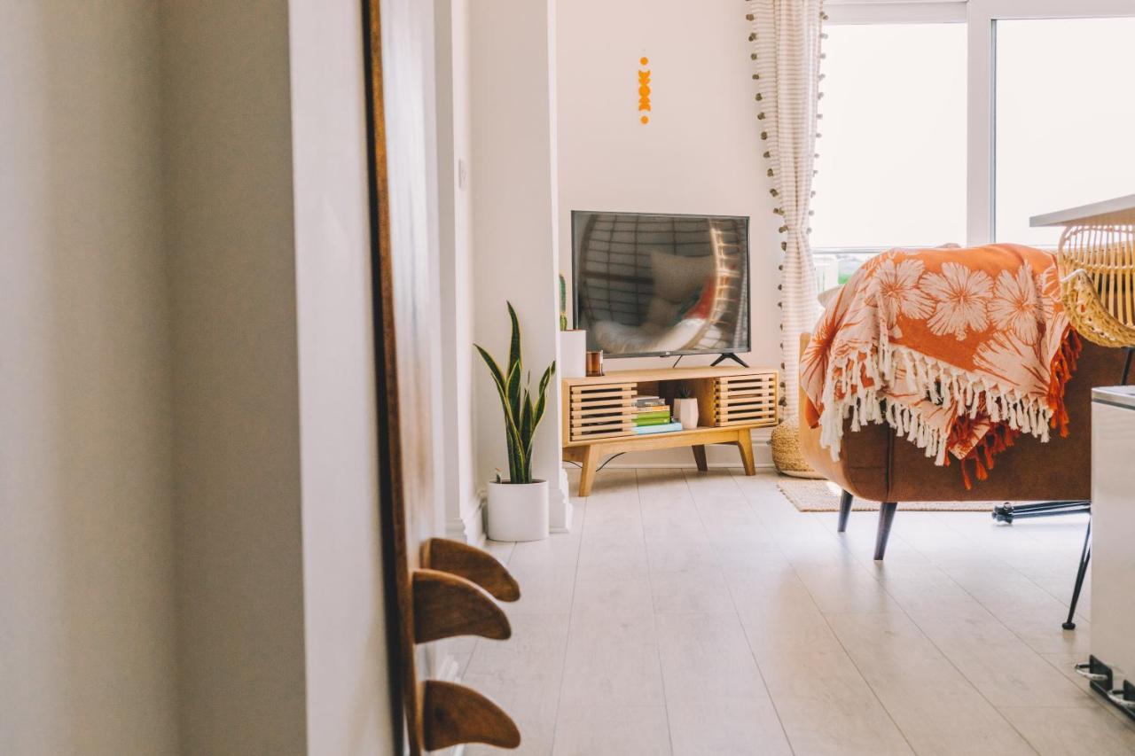Pentire Point - Fully Equipped Eco Escape Apartment Crantock Bagian luar foto