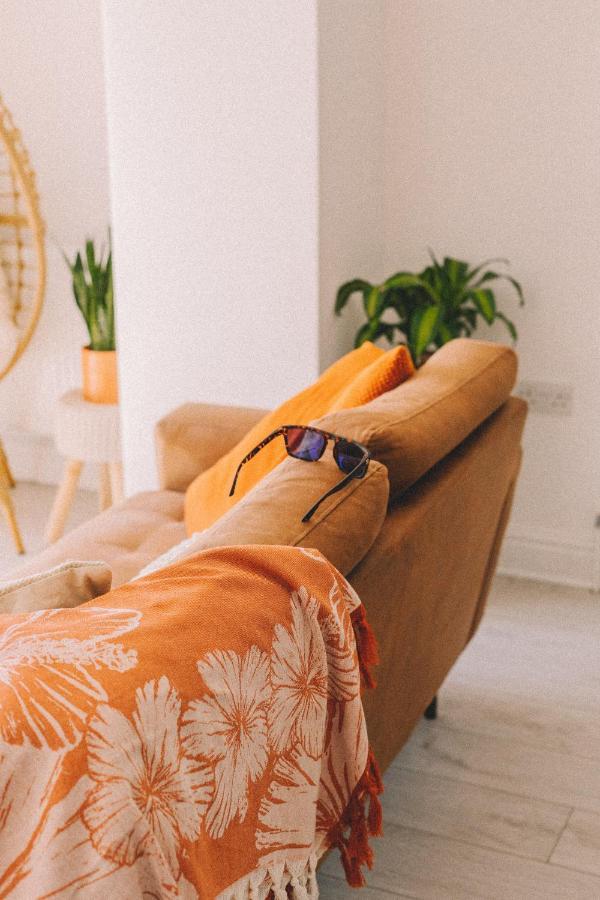 Pentire Point - Fully Equipped Eco Escape Apartment Crantock Bagian luar foto